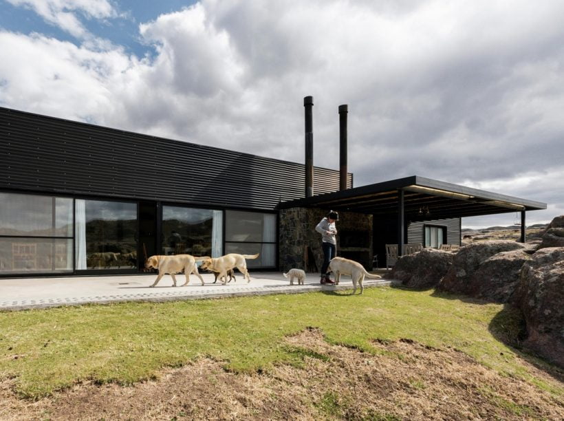 Does off grid living provide the low carbon lifestyle example to follow?